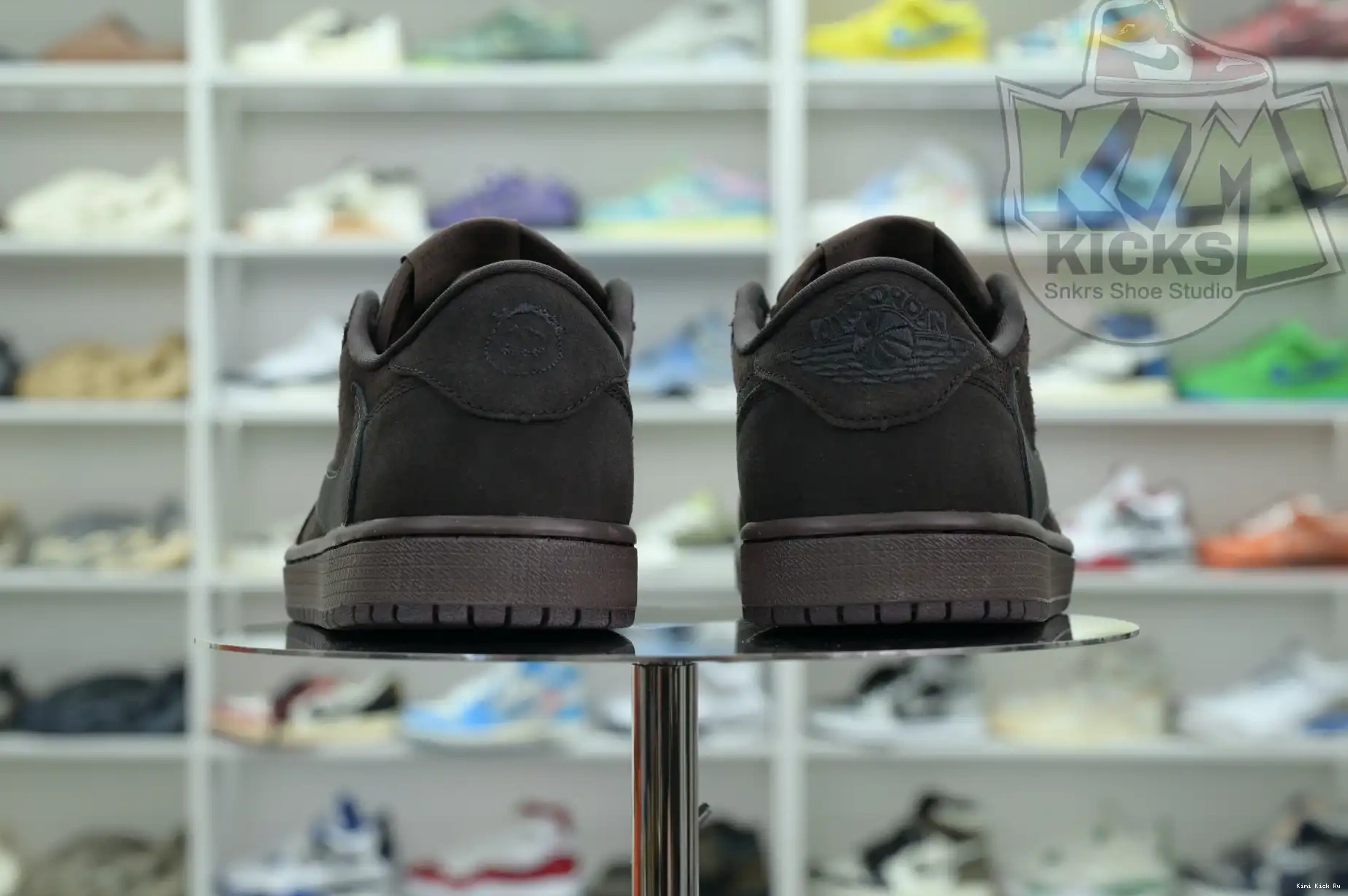 1 Jordan Brown” Jordan x Kimikick Scott OG“Velvet Air Low Travis 0811